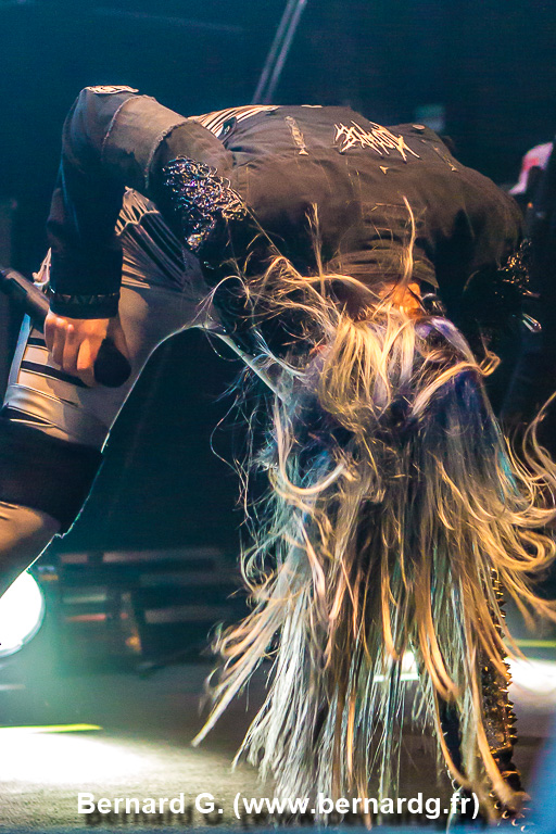 Alissa White Gluz, chanteuse d'Arch Enemy