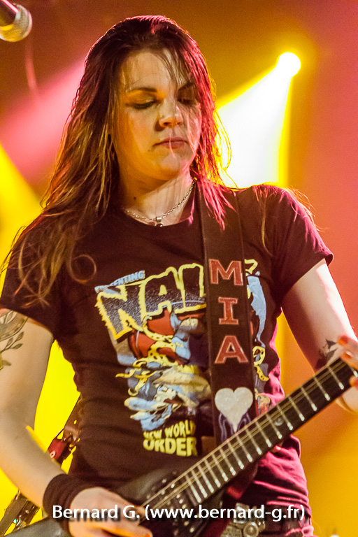 Crucified-Barbara-6414