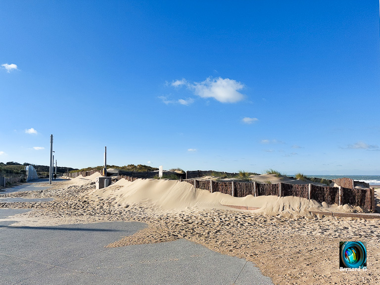 Sable mouvant à Blériot-Plage après l'enlèvement des chalets