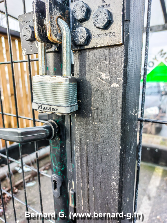 sous haute protection
