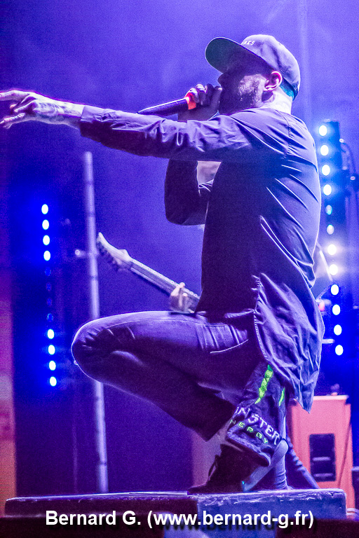 Betraying-the-Martyrs-9557