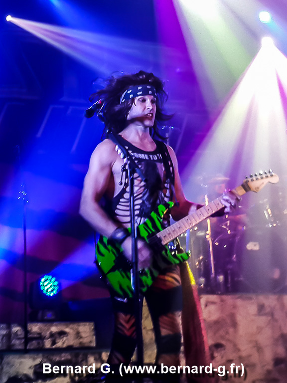 steel-panther-212636