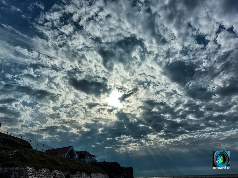 Les nuages submergent notre quotidien